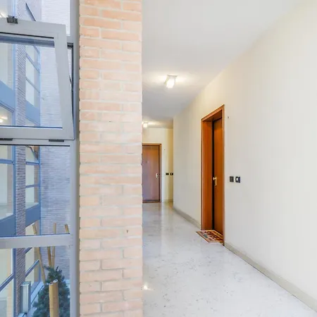 Διαμέρισμα Parking & Free Wifi - Functional Μόντενα