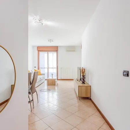 Parking & Free Wifi - Functional * Μόντενα