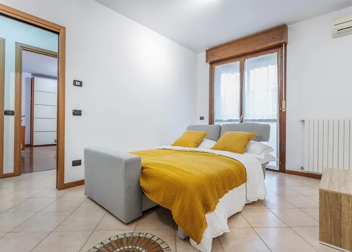 Апартаменти Parking & Free Wifi - Functional *